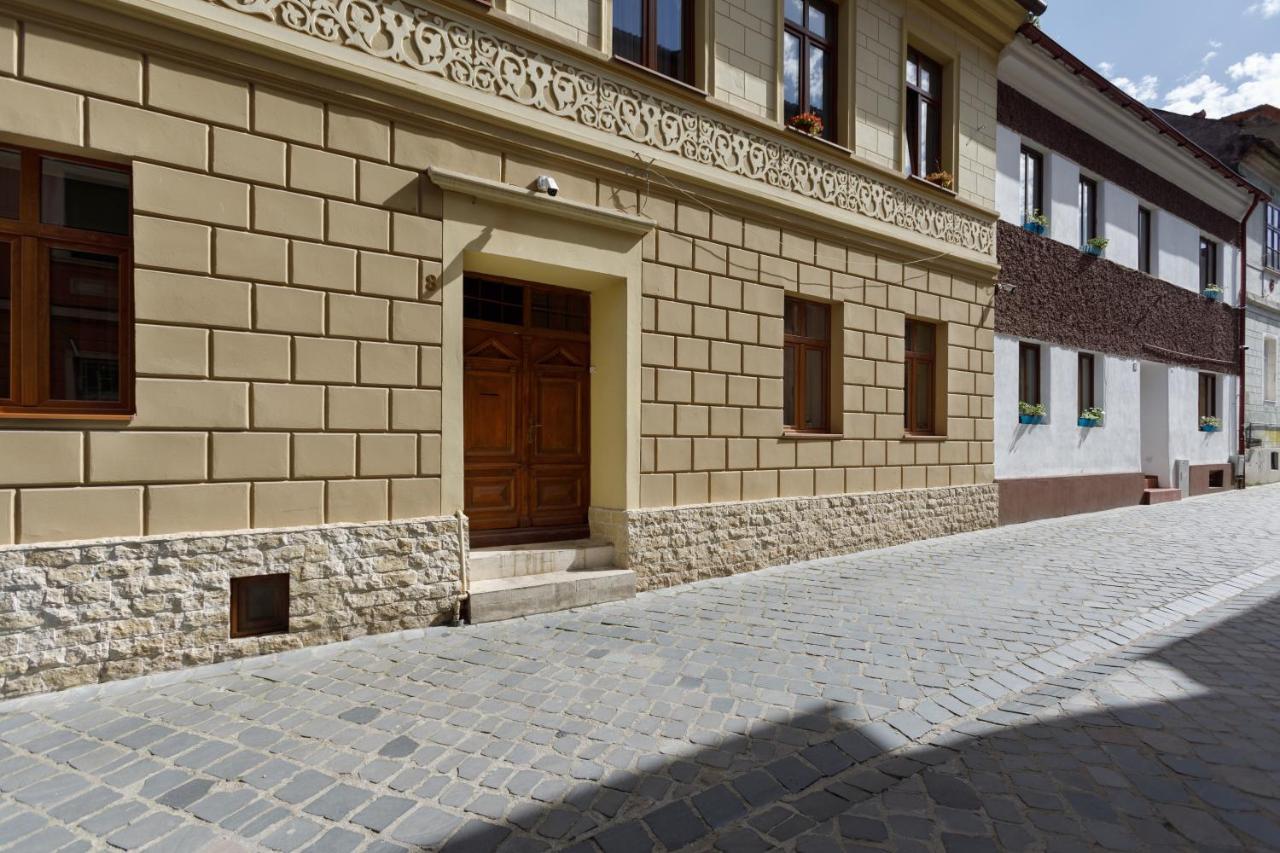 Postavarului8 Brassó Kültér fotó